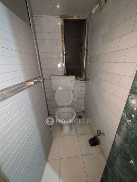 3 BHK Flat In Geeta Arcade For Sale  In Mira Road East