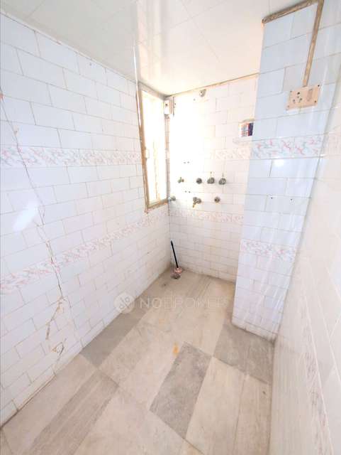 3 BHK Flat In Geeta Arcade For Sale  In Mira Road East