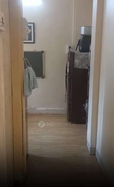 2 BHK Flat In Hatim Manzil for Rent  In Burhani Colony Rd