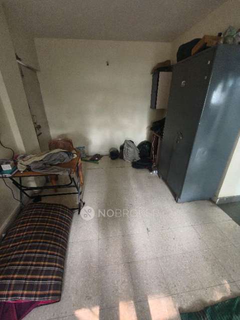 Single Room for Male In 1 BHK  In Kohinoor Estate Apartment In Wakadewadi