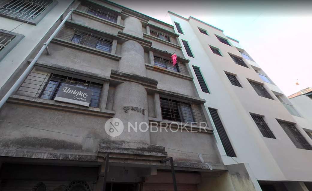 Shared Room for Male In 1 RK  In Gopal Krishna Society In Shukrawar Peth