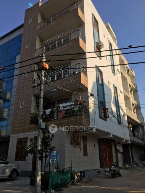 2 BHK Flat In Sai Enclave, Sector 23 for Rent  In Sector 23