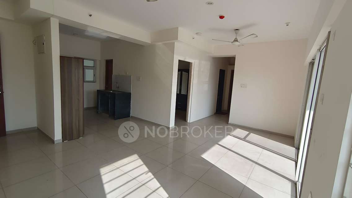 Single Room for Male In 3 BHK  In Tcg The Crown Greens, Hinjewadi In Hinjawadi