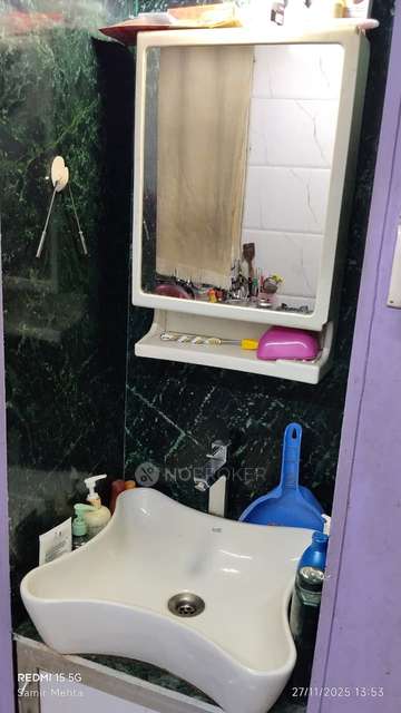 1 RK Flat In Balkrishna Niwas Dahisar West For Sale  In Balkrishna Niwas Co-operative Housing Society