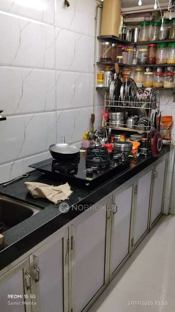 1 RK Flat In Balkrishna Niwas Dahisar West For Sale  In Balkrishna Niwas Co-operative Housing Society