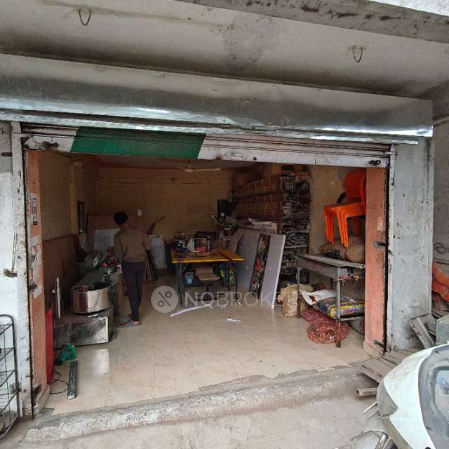 Showroom in Motherson Company Material Gate, Pune for Rent 