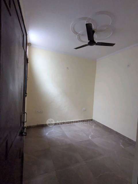 Single Room for Male In 2 BHK  In Vaishali In Mohan Dhaba