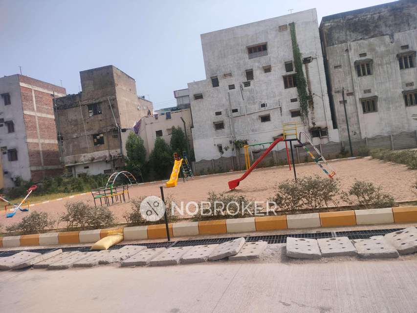 3 BHK Flat In Ridge Towers For Sale  In Quthbullapur