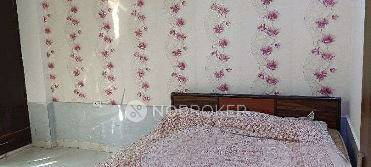 2 BHK Flat In Standalone Buildling For Sale  In Vasant Kunj