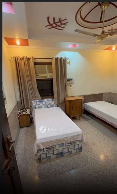 PG for Girls in Rajori Garden