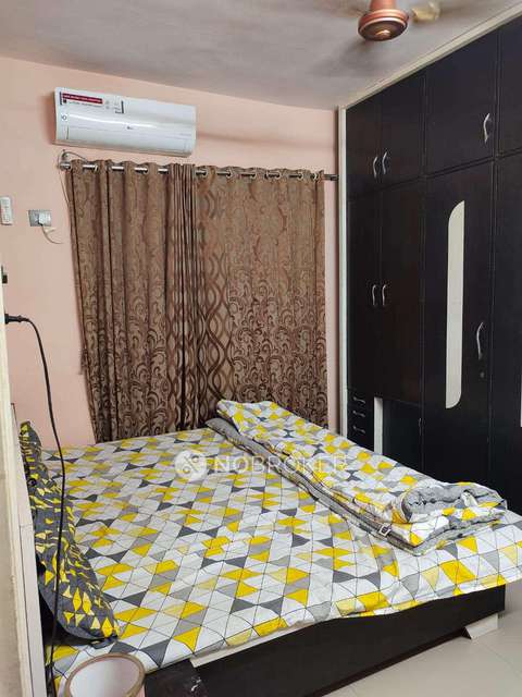 2 BHK Flat In Royal Meadows for Rent  In Koproli