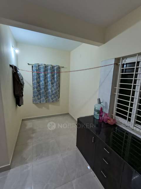1 RK Flat In Sb for Rent  In Yarandahalli