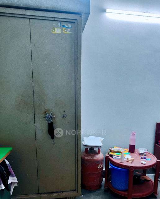 PG for Girls in Govindpuri Extension