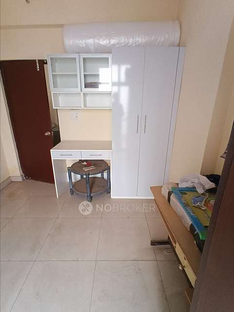 2 BHK Flat In Mahagun Puram, Mahagunpuram For Sale  In Mahagunpuram