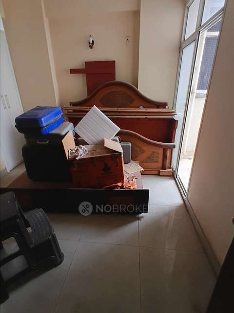 2 BHK Flat In Mahagun Puram, Mahagunpuram For Sale  In Mahagunpuram