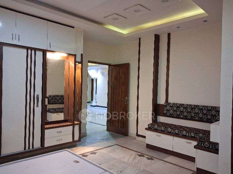 4+ BHK Flat In Noor Residency for Rent  In *********** Noor Residency, Gulshan Colony, Qutub Shahi Tombs, Hyderabad, Telangana 500104, India