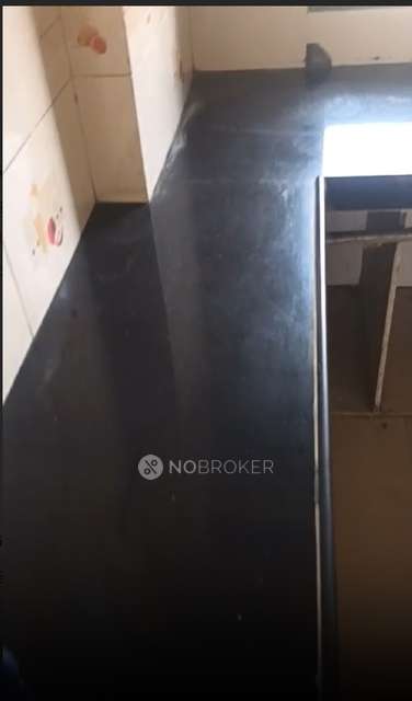 1 BHK Flat In Gyan Darshan Chs For Sale  In Kandivali West