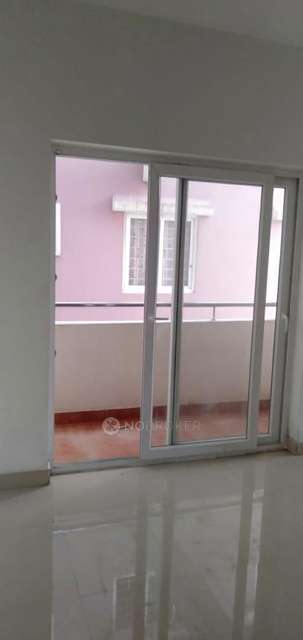 2 BHK Flat In Vasathi Anandi for Rent  In Peeramcheru