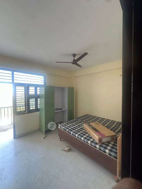 PG for Anyone in Sector 23a