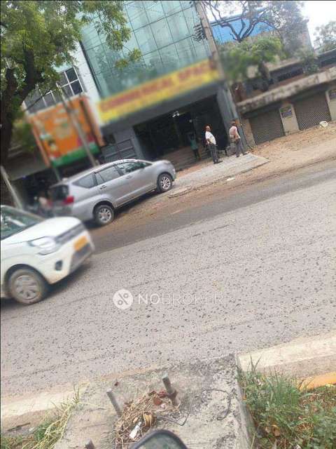 Commercial Property in Dlf Colony, Sector 14, Gurgaon for Rent 