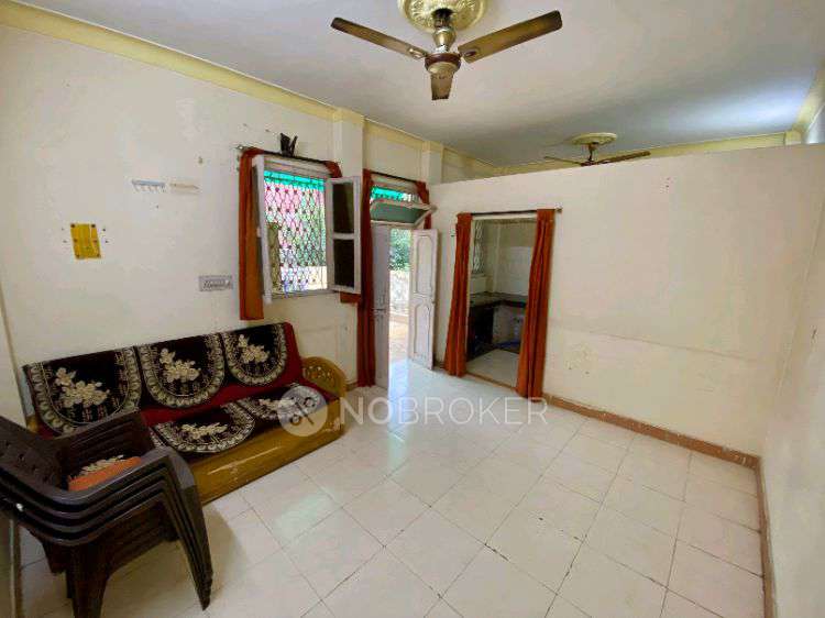 1 RK House for Rent  In Trilokpuri