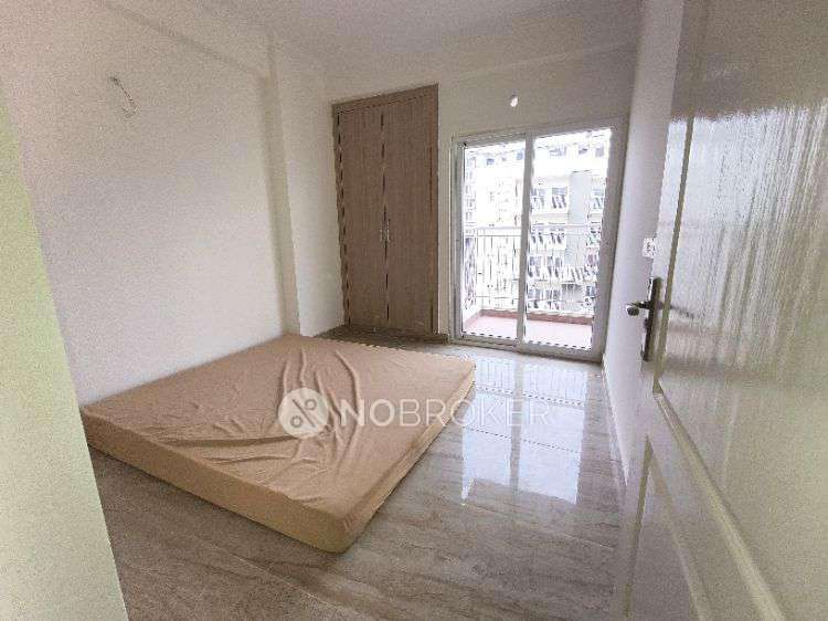 3 BHK Flat In Trident Embassy Reso For Sale  In Sector 1