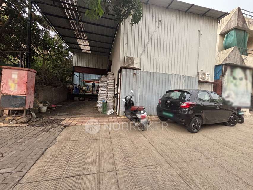 Godown/Warehouse in ????, Pune for sale 