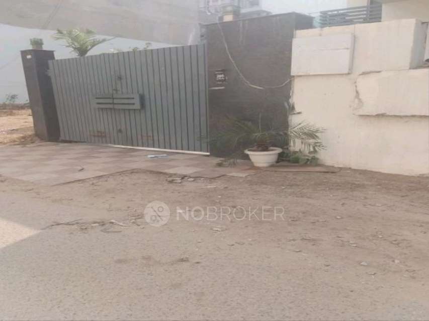 PG for Anyone in Sector 53