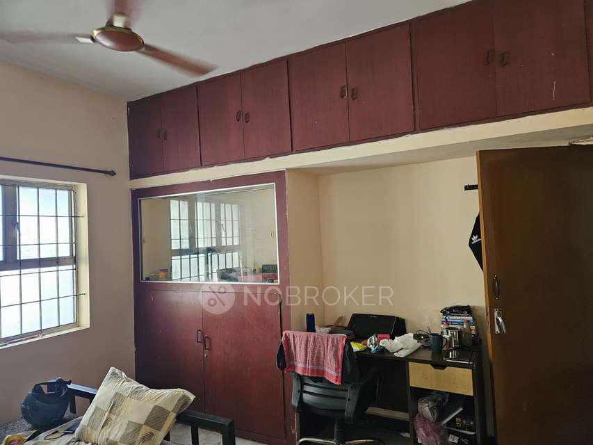 Shared Room for  In 3 BHK  In Prem Flats In  West Mambalam