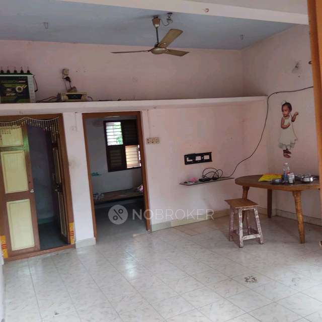 2 BHK House for Rent  In Ellai Gandhi St