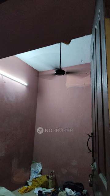 Shared Room for Male In 2 BHK  In  Sss Villa In 107, 2111, Nehru Street, Anna Nedum Pathai, Veerapandi Nagar, Choolaimedu, Chennai, Tamil Nadu 600094, India