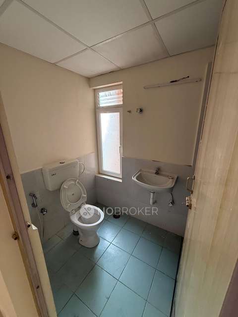 3 BHK Flat In Real Value Neel Kamal For Sale  In Kazhipattur