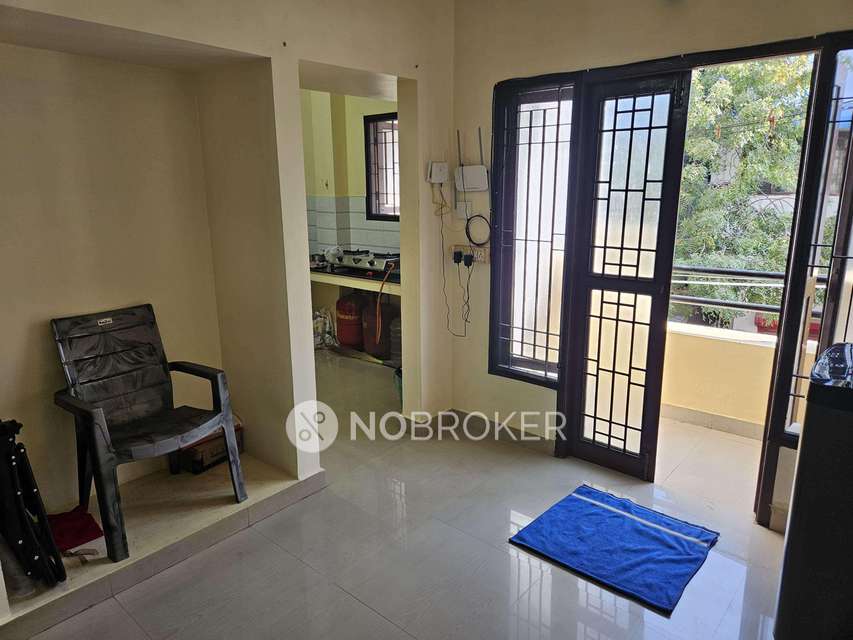 2 BHK Flat In Vijay Raja Akshyam Apartmen For Sale  In Kandanchavadi