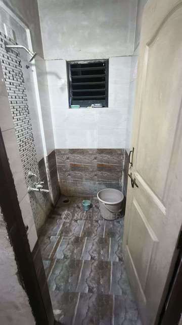 Shared Room for Male In 2 BHK  In Apartment In Walhekarwadi 