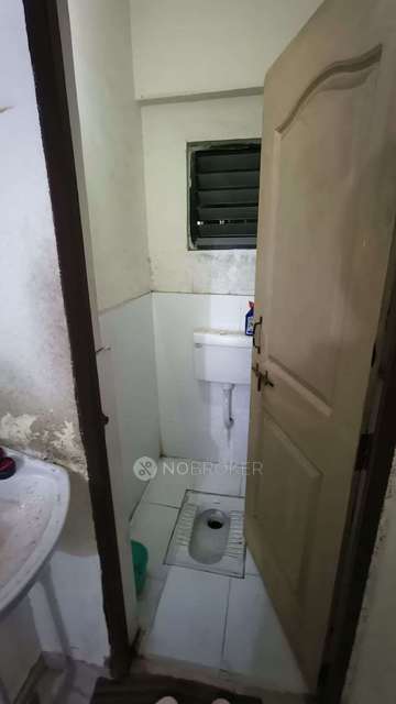 Shared Room for Male In 2 BHK  In Apartment In Walhekarwadi 