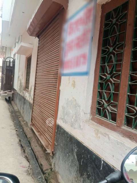 Shop in Indirapuram, Ghaziabad for Rent 