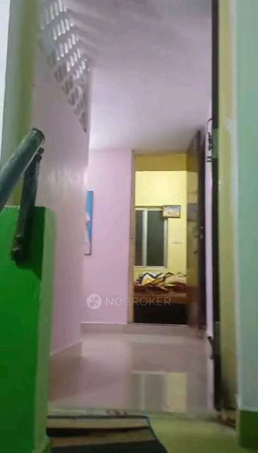 1 BHK Flat In 462 21 St Cross Street for Rent  In 21st Cross Street, 21st Cross St