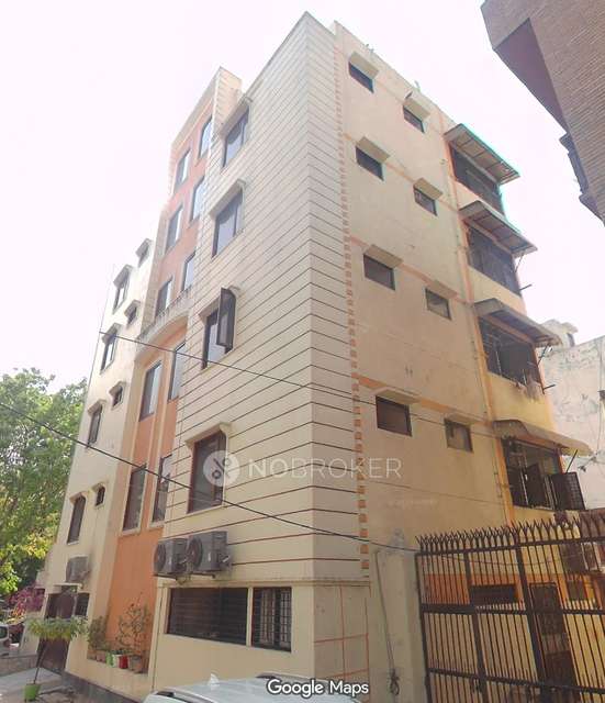3 BHK House for Rent  In 102, Vasudha Enclave, Sandesh Vihar, Pitampura, New Delhi, Delhi, 110034, India