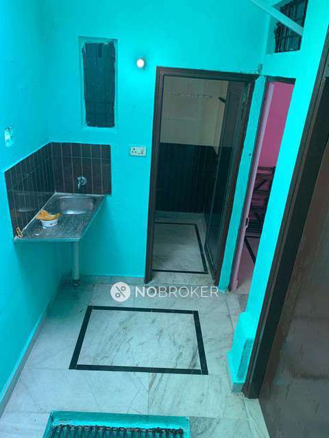 3 BHK Flat In Sb for Rent  In  Kamla Nagar