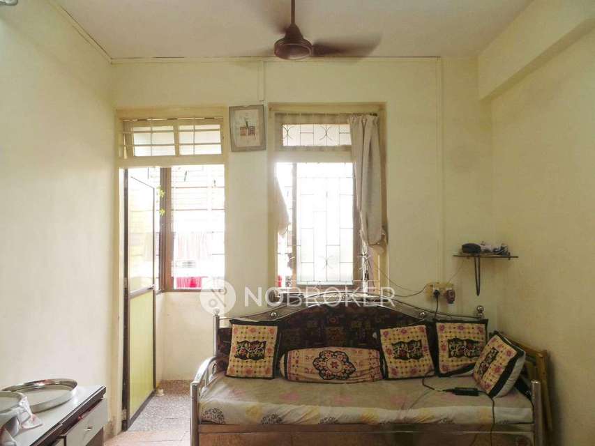 1 RK Flat In The Indradeep Chs for Rent  In Ghatkopar West