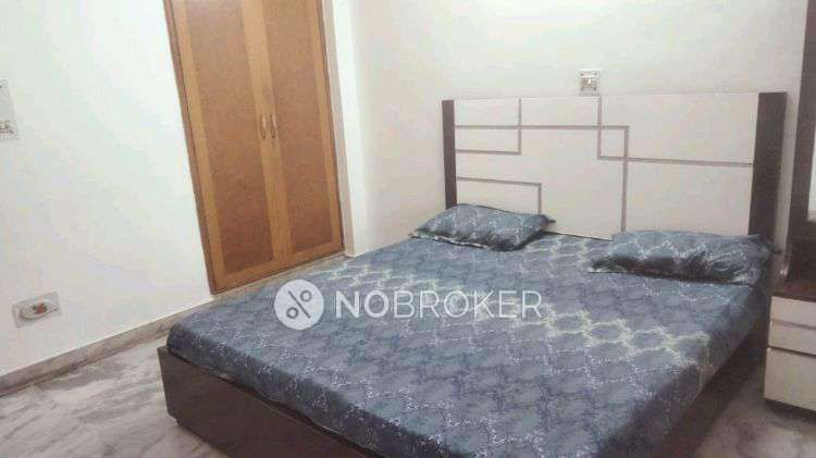 3 BHK for Rent  In  Mukherjee Nagar