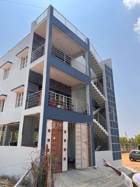 2 BHK Flat In Annapoorneshwari Nilaya for Rent  In Oxford Pu And Degree College