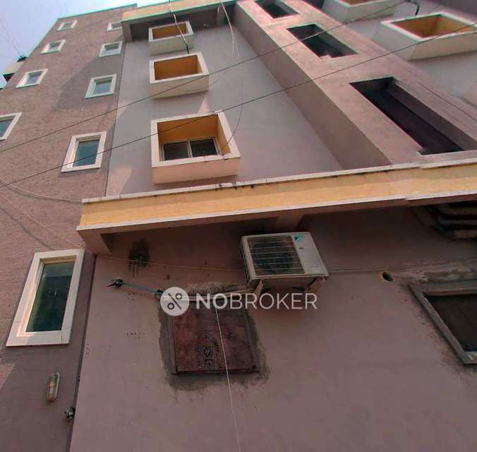 PG for Boys in Navalur