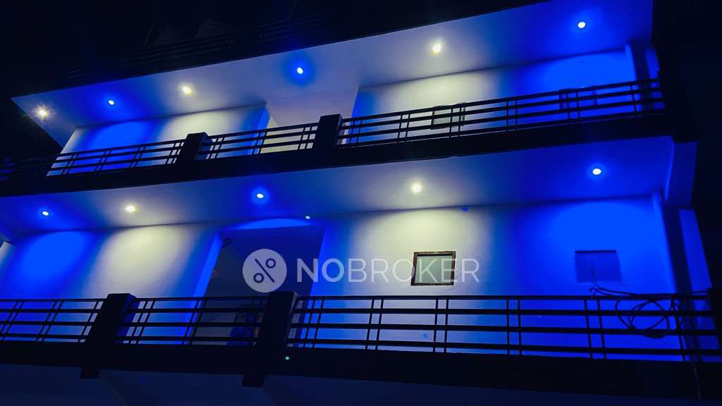 PG for Anyone in Sector 20