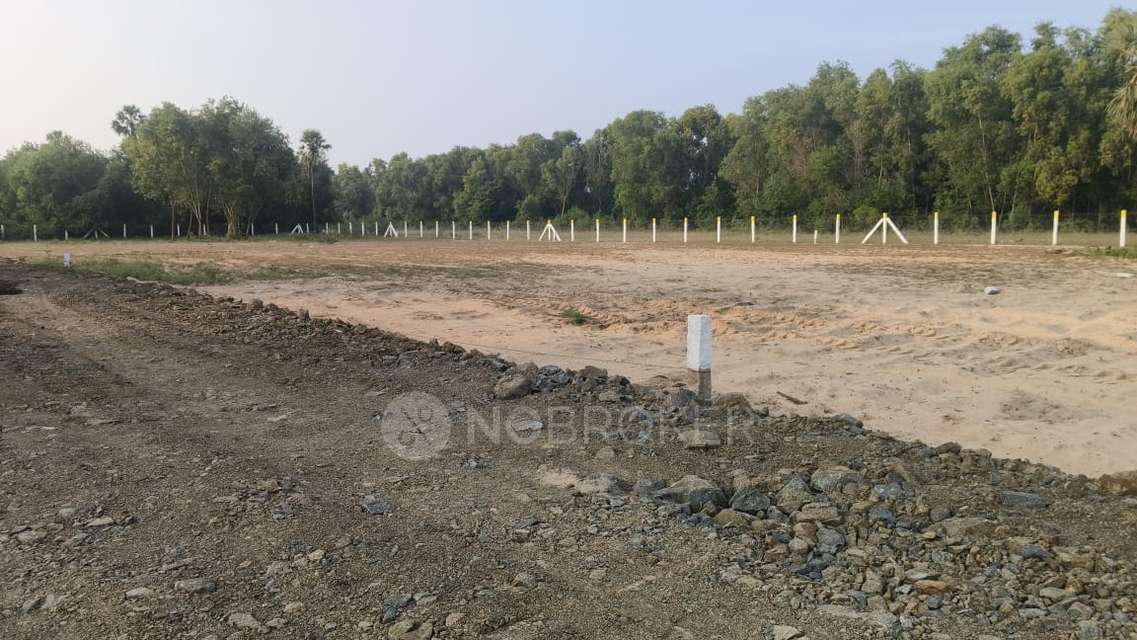 Plot For Sale  In Premium Highway-adjacent Plot For Sale In Kadapakkam
