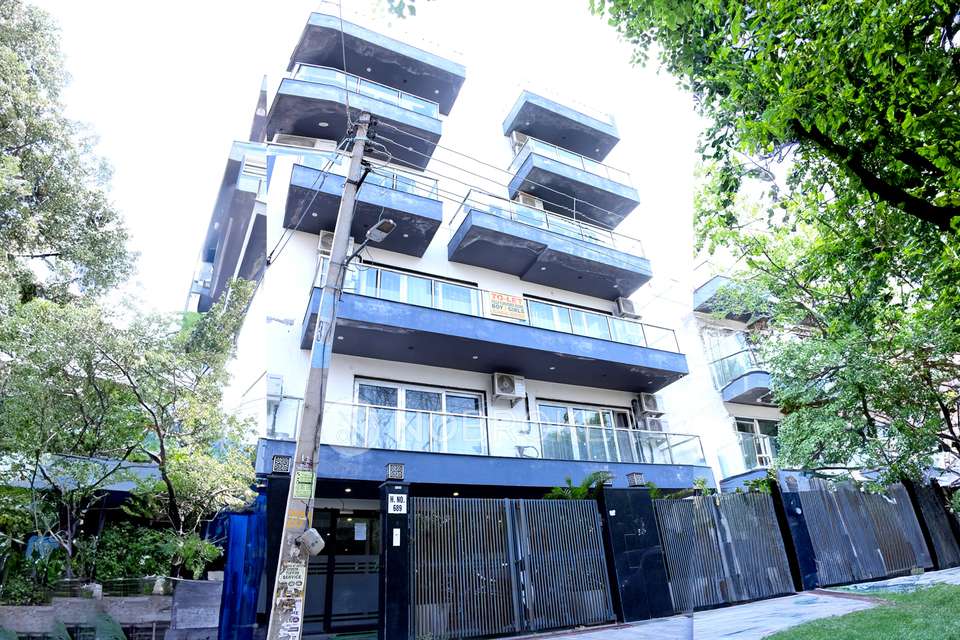 PG for Boys in Helloworld Sapphire