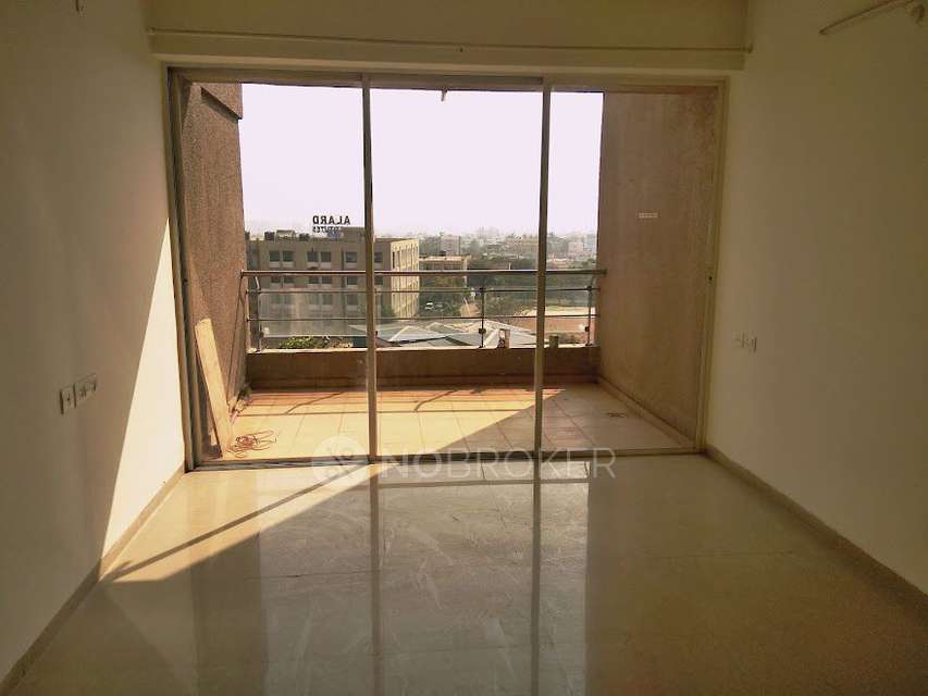 Shared Room for Male In 3 BHK  In Air Castles, Hinjewadi, Pune In Hinjewadi, Pune