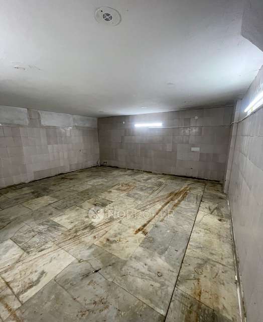 Godown/Warehouse in Malviya Nagar, Delhi for Rent 