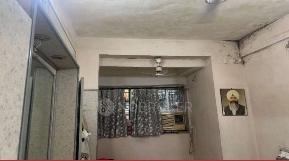 2 BHK Flat In Swami Lilashah Chs For Sale  In Garden Lane