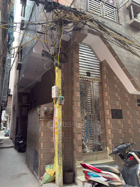 1 RK House for Rent  In Mayaur Vihar